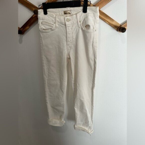 ⭐️ MOTHER - THE RASCLE ANKLE SNIPPET JEANS IN WHIPPING CREAM - Picture 6 of 14